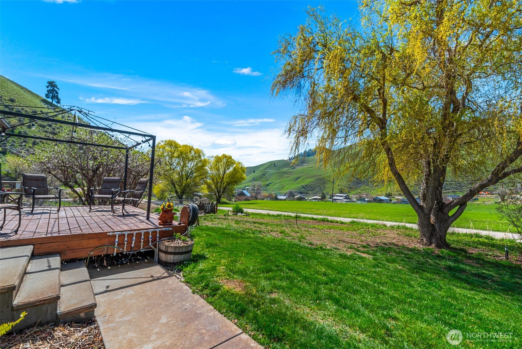 61 Twin Ponds Lane , Cashmere, WA 98815