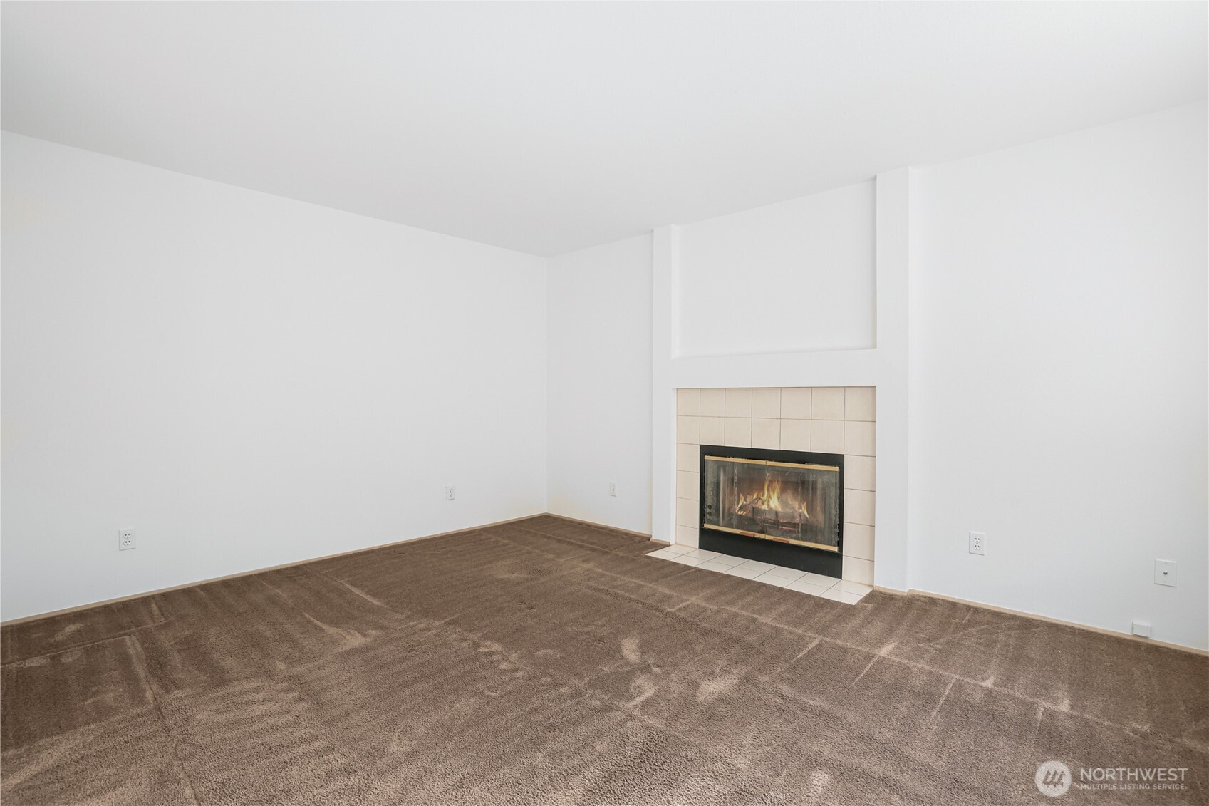 3814 Crystal Ridge Drive SE, Puyallup, WA 98372