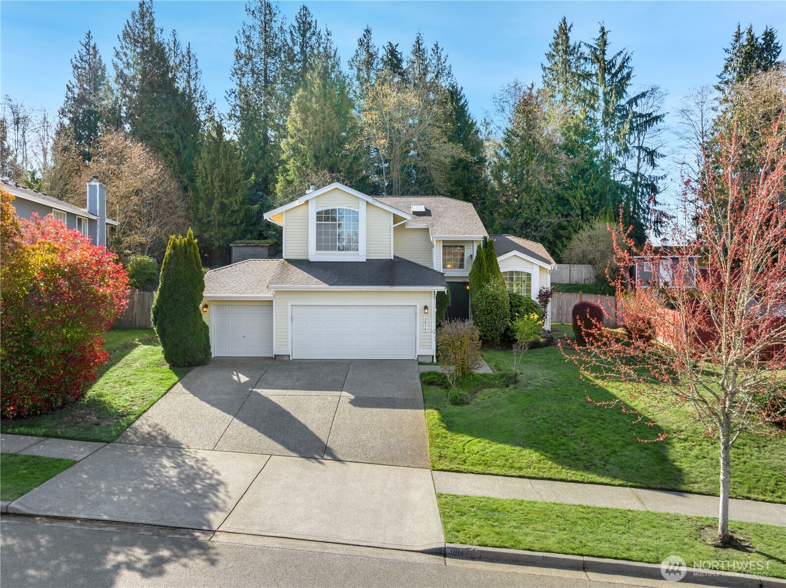 3814 Crystal Ridge Drive SE, Puyallup, WA 98372