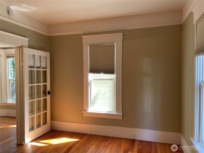 1522 Taylor Avenue N, Seattle, WA 98109 - Photo 15