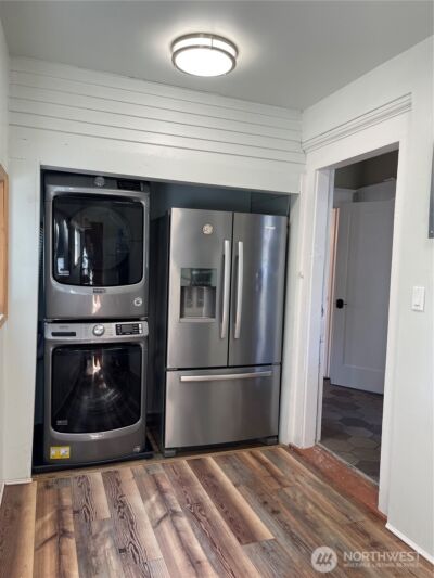 1522 Taylor Avenue N, Seattle, WA 98109 - Photo 16