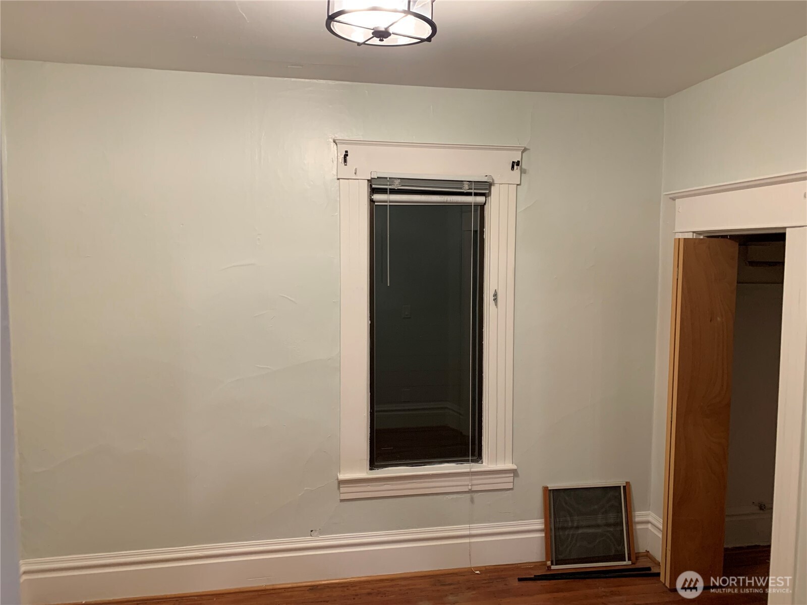 1522 Taylor Avenue N, Seattle, WA 98109