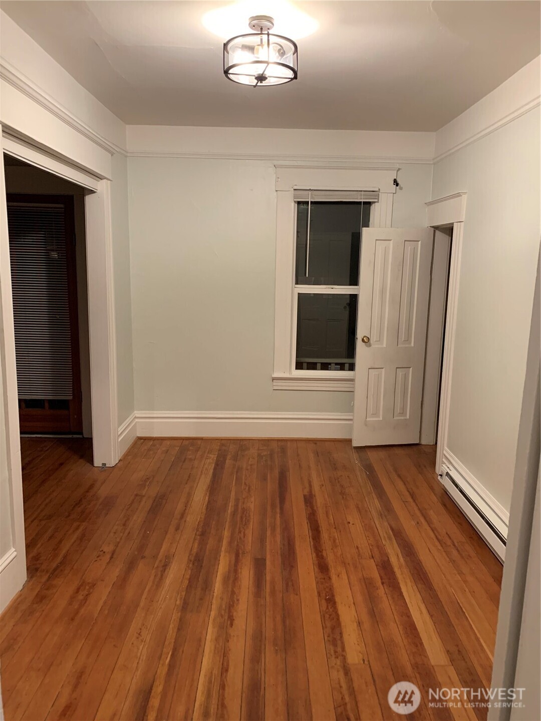 1522 Taylor Avenue N, Seattle, WA 98109