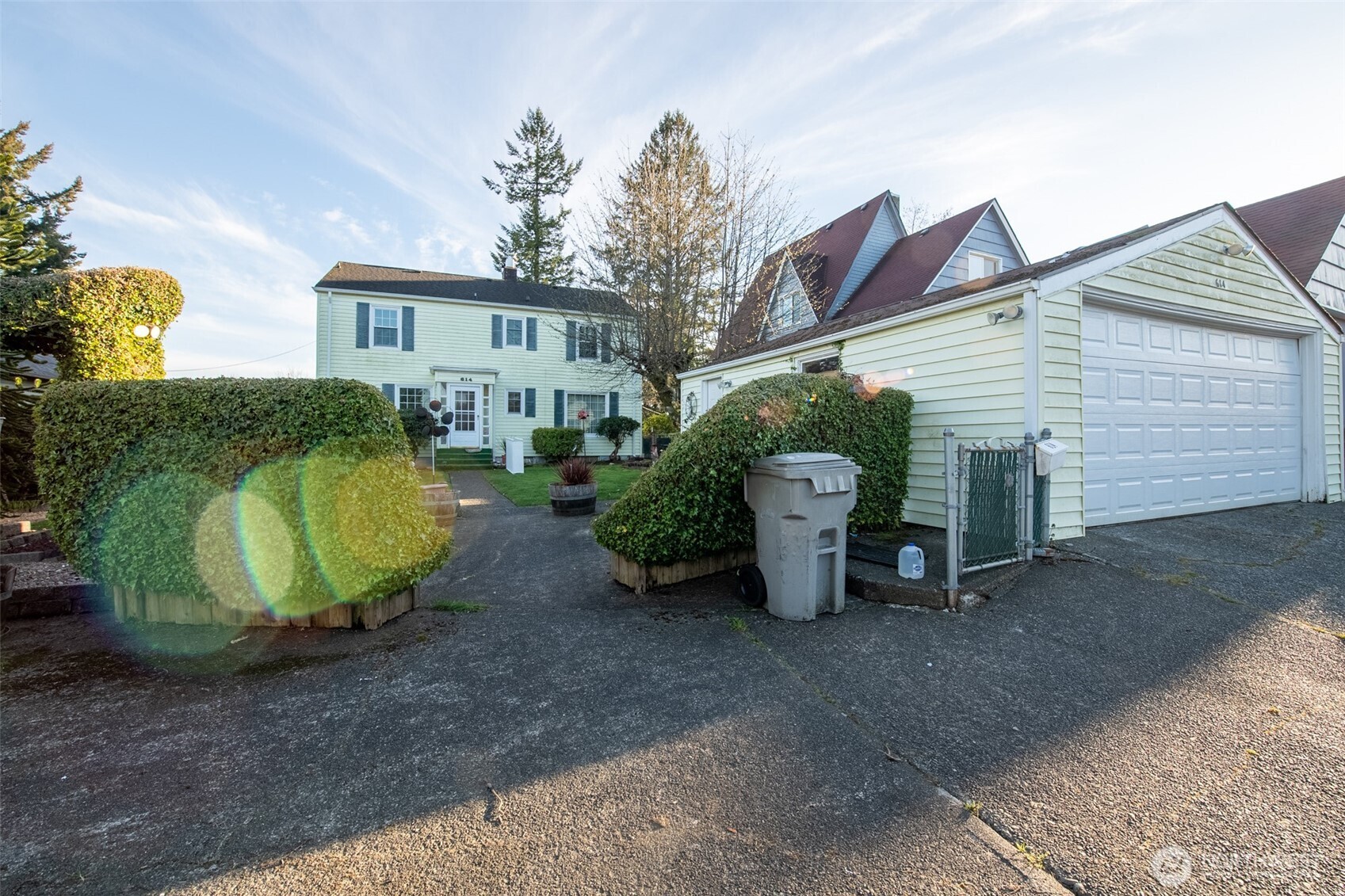 614 1st Avenue , Aberdeen, WA 98520