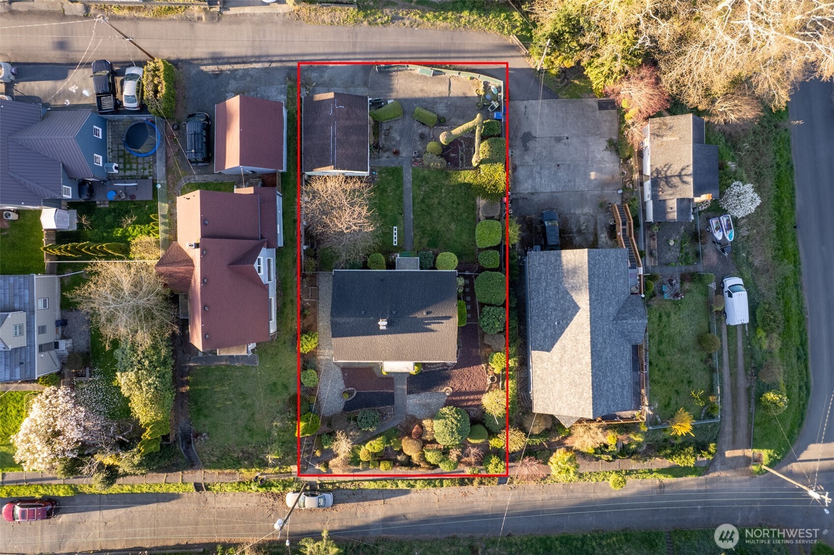 614 1st Avenue , Aberdeen, WA 98520