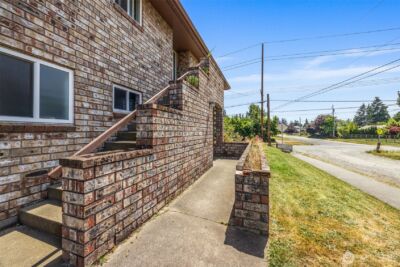 3341 S Alaska Street , Tacoma, WA 98418-1812 - Photo 4