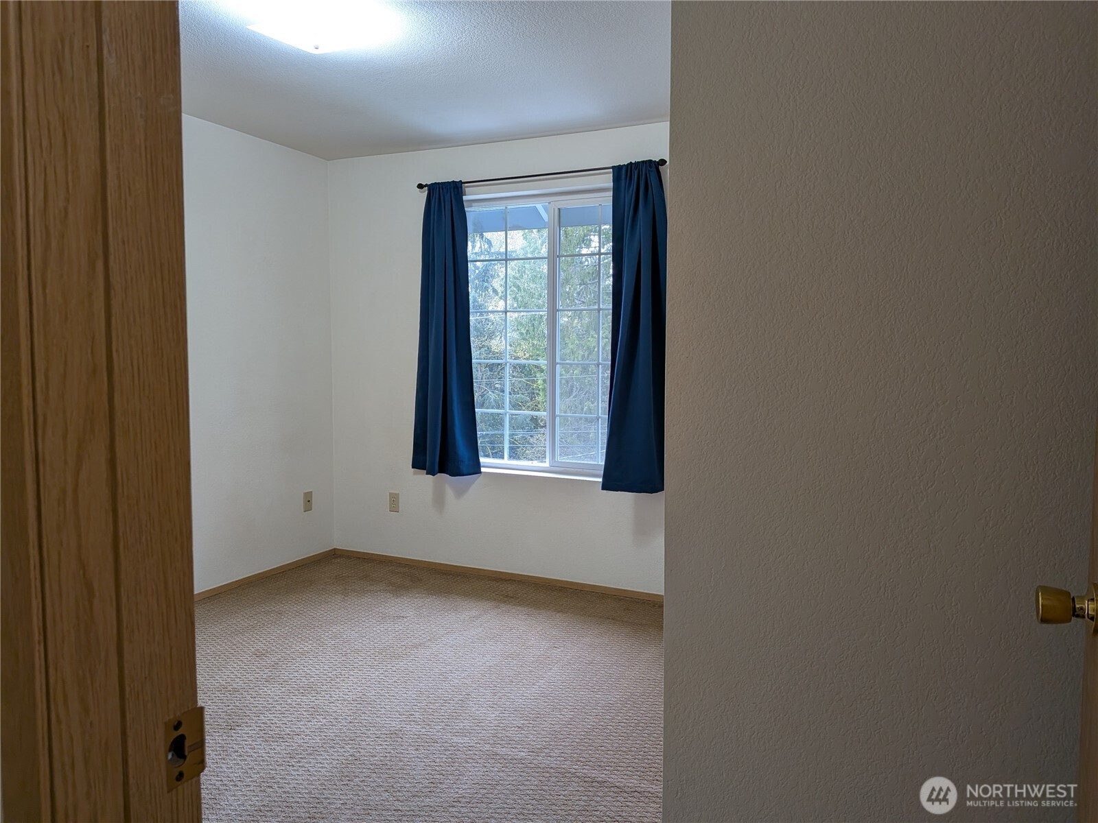 7537 NE Beachwood Avenue , Poulsbo, WA 98370