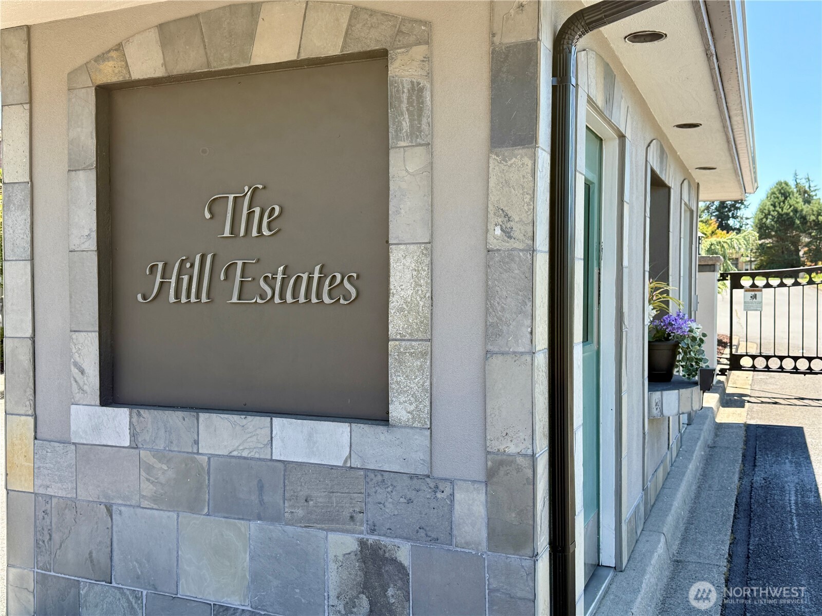 1 Center Court , Longview, WA 98632