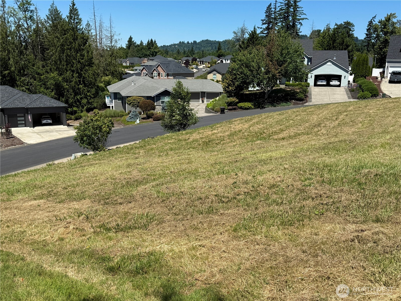 1 Center Court , Longview, WA 98632