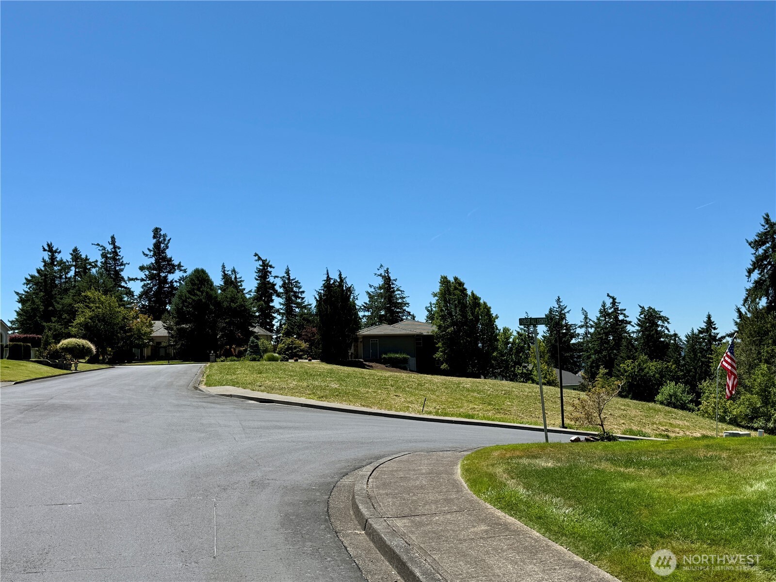 1 Center Court , Longview, WA 98632