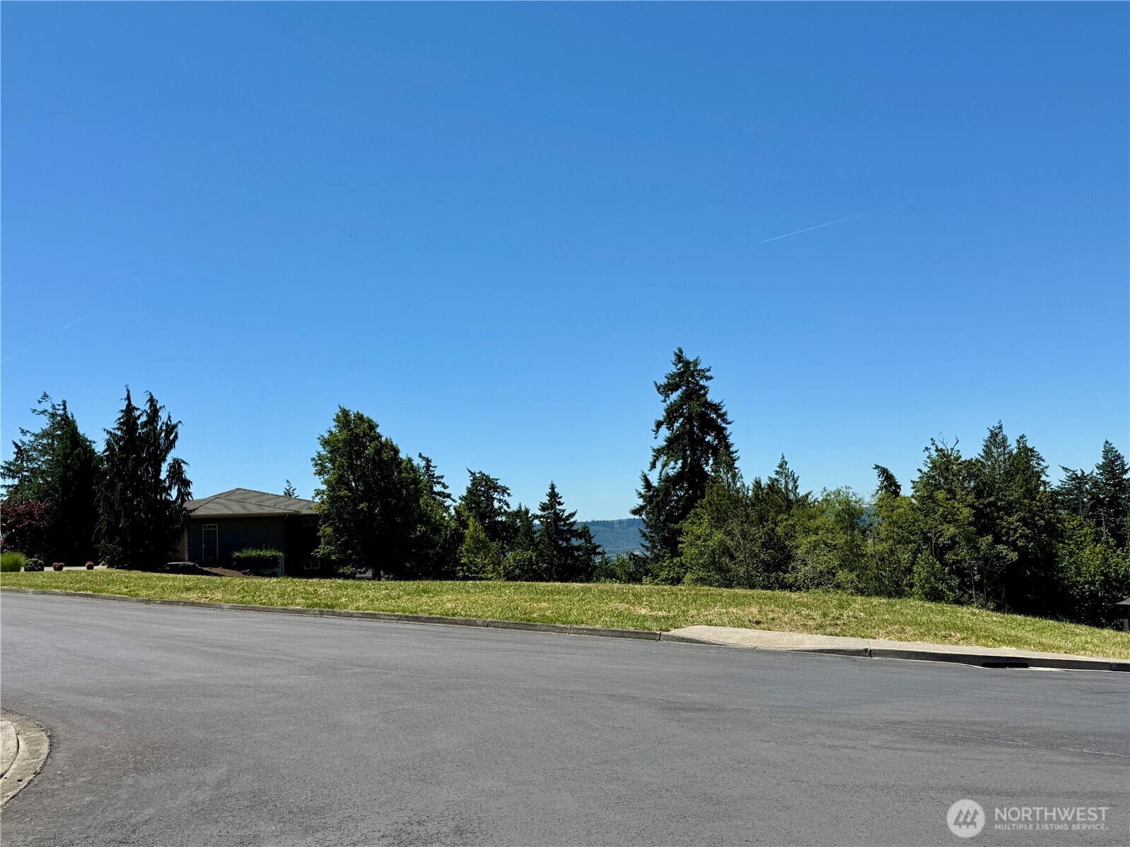 1 Center Court , Longview, WA 98632
