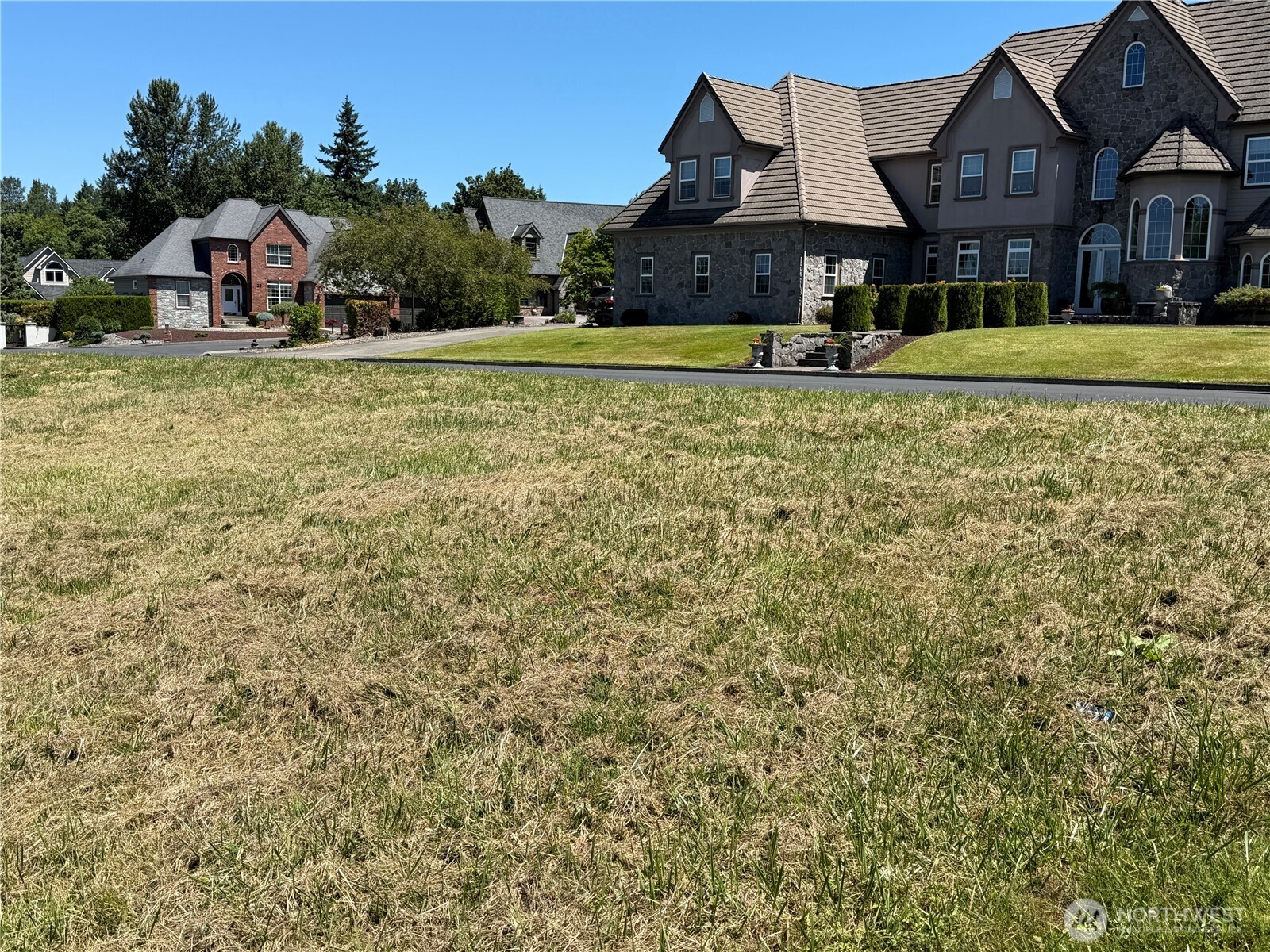 1 Center Court , Longview, WA 98632