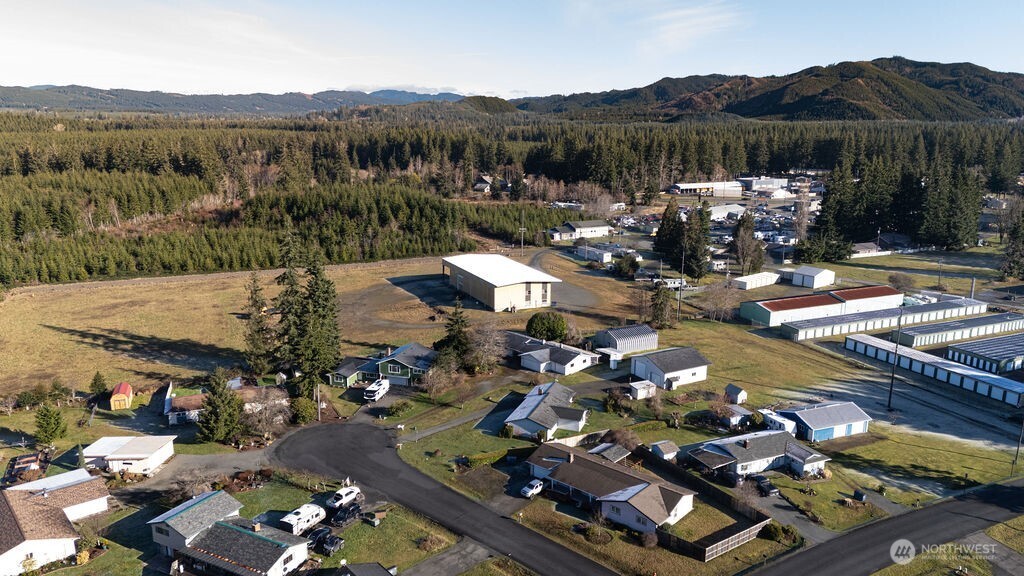 371 Flora Place , Forks, WA 98331
