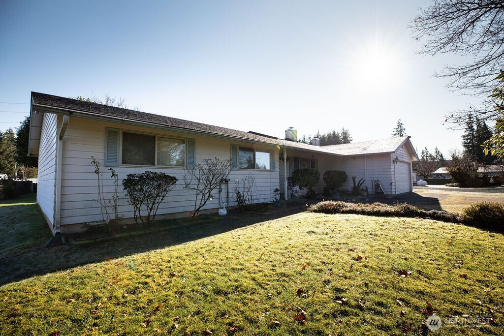 371 Flora Place , Forks, WA 98331