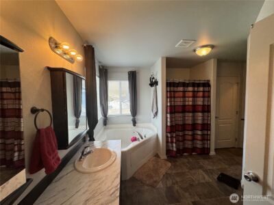 1450 Denny Place , Rock Island, WA 98850 - Photo 19