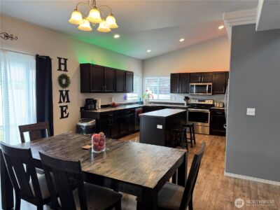 1450 Denny Place , Rock Island, WA 98850 - Photo 3