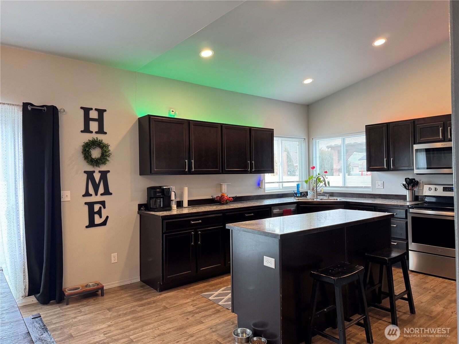 1450 Denny Place , Rock Island, WA 98850
