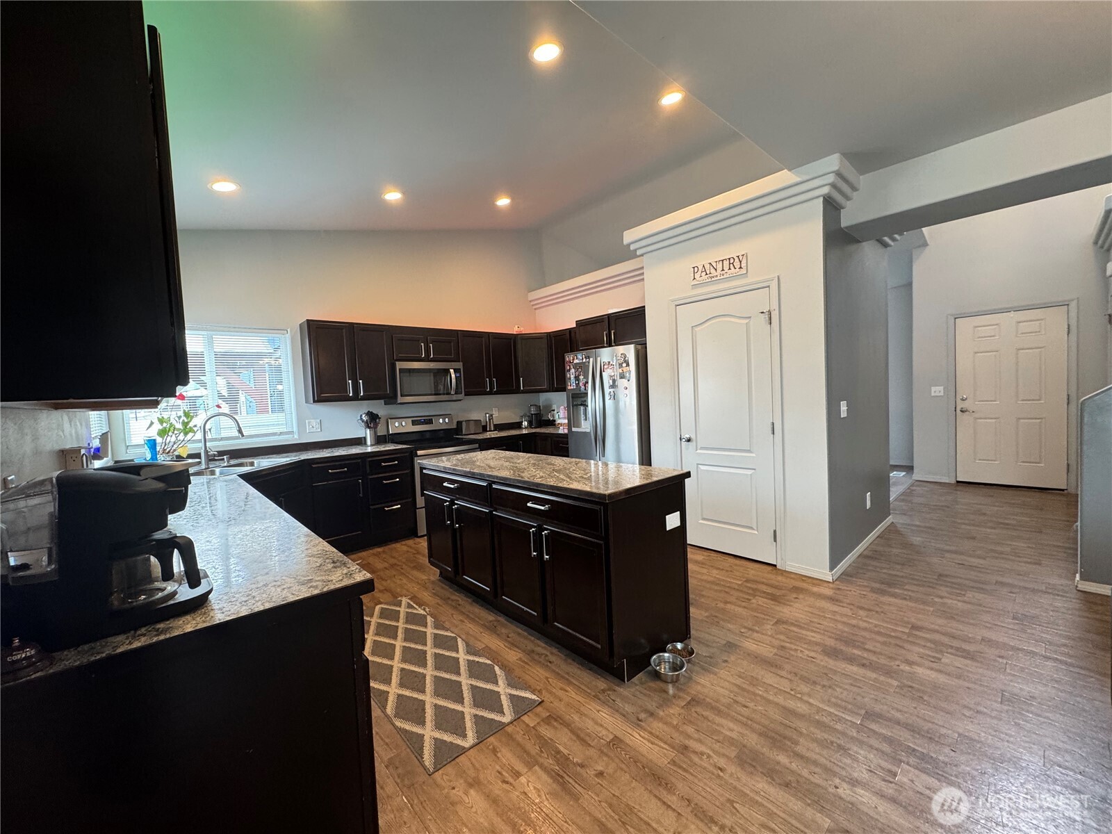 1450 Denny Place , Rock Island, WA 98850
