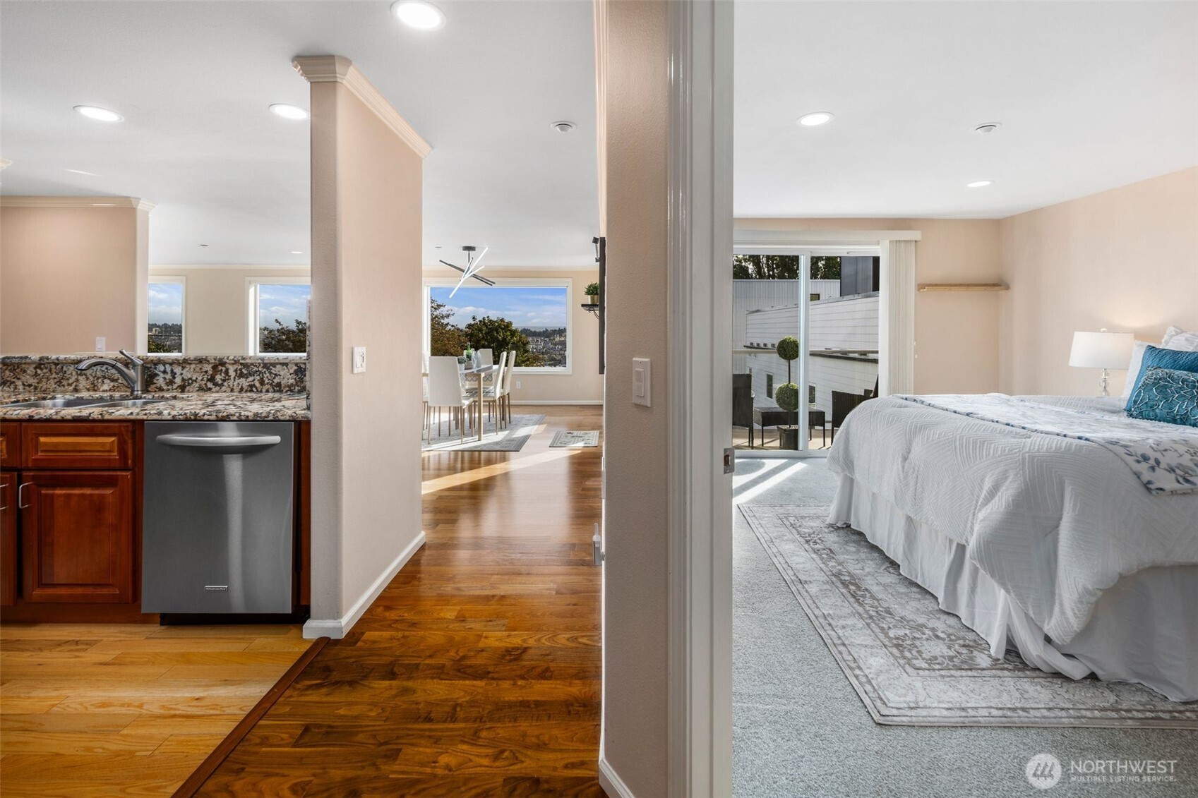 559 McGraw Street #402, Seattle, WA 98109