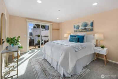 559 McGraw Street #402, Seattle, WA 98109 - Photo 18