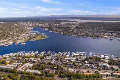 559 McGraw Street #402, Seattle, WA 98109 - Photo 35