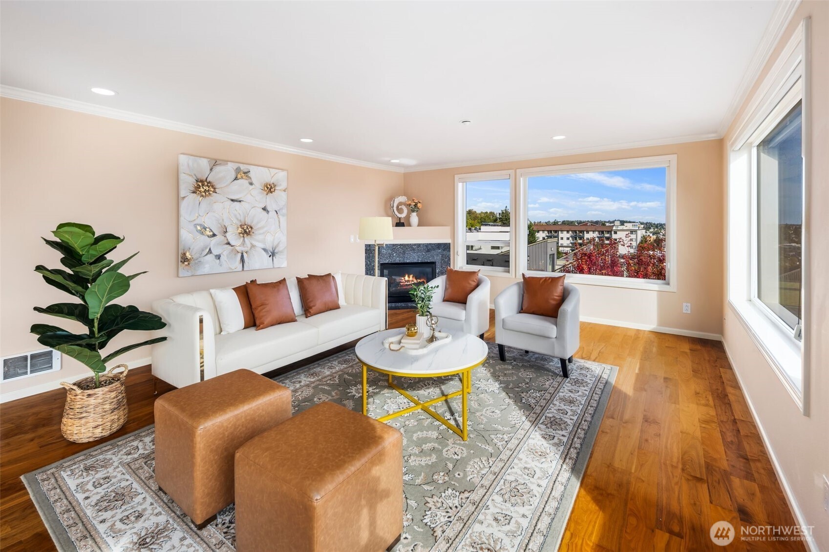 559 McGraw Street #402, Seattle, WA 98109