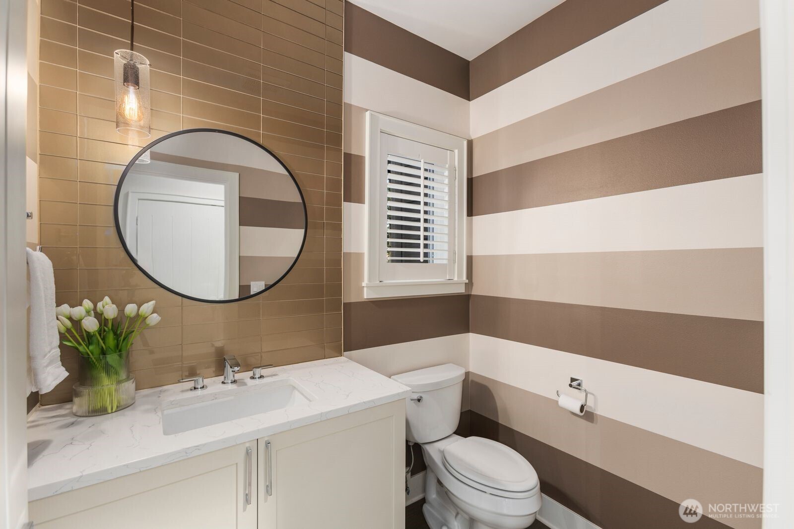 10833 104th Avenue NE, Kirkland, WA 98033