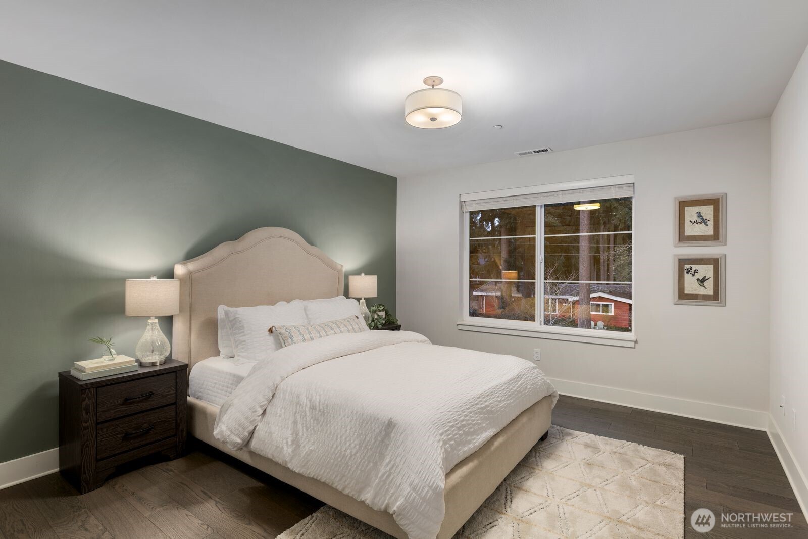 10833 104th Avenue NE, Kirkland, WA 98033