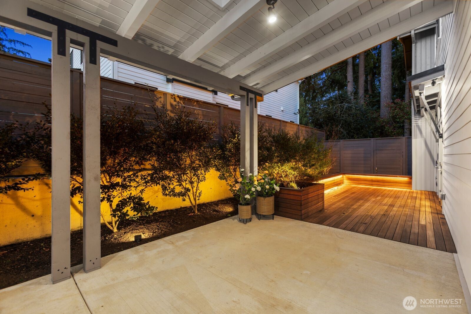 10833 104th Avenue NE, Kirkland, WA 98033