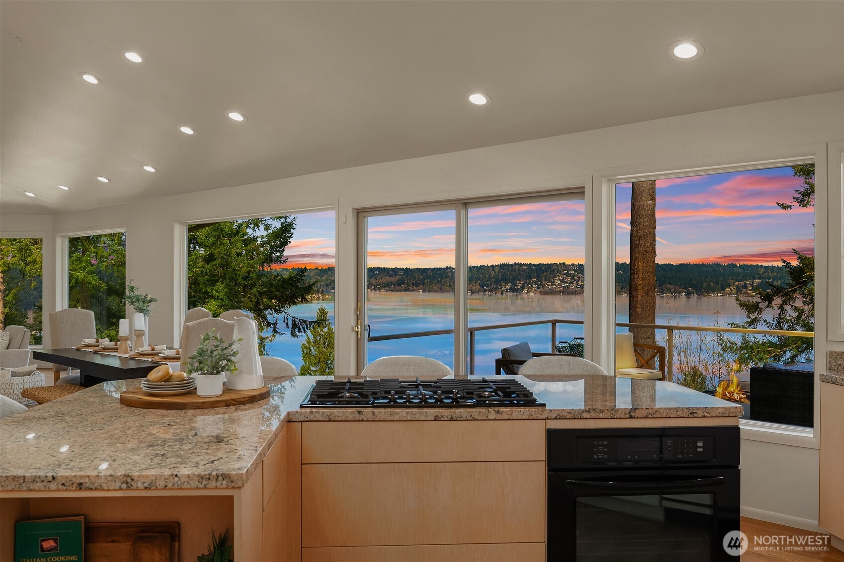 936 170th Place SE, Bellevue, WA 98008