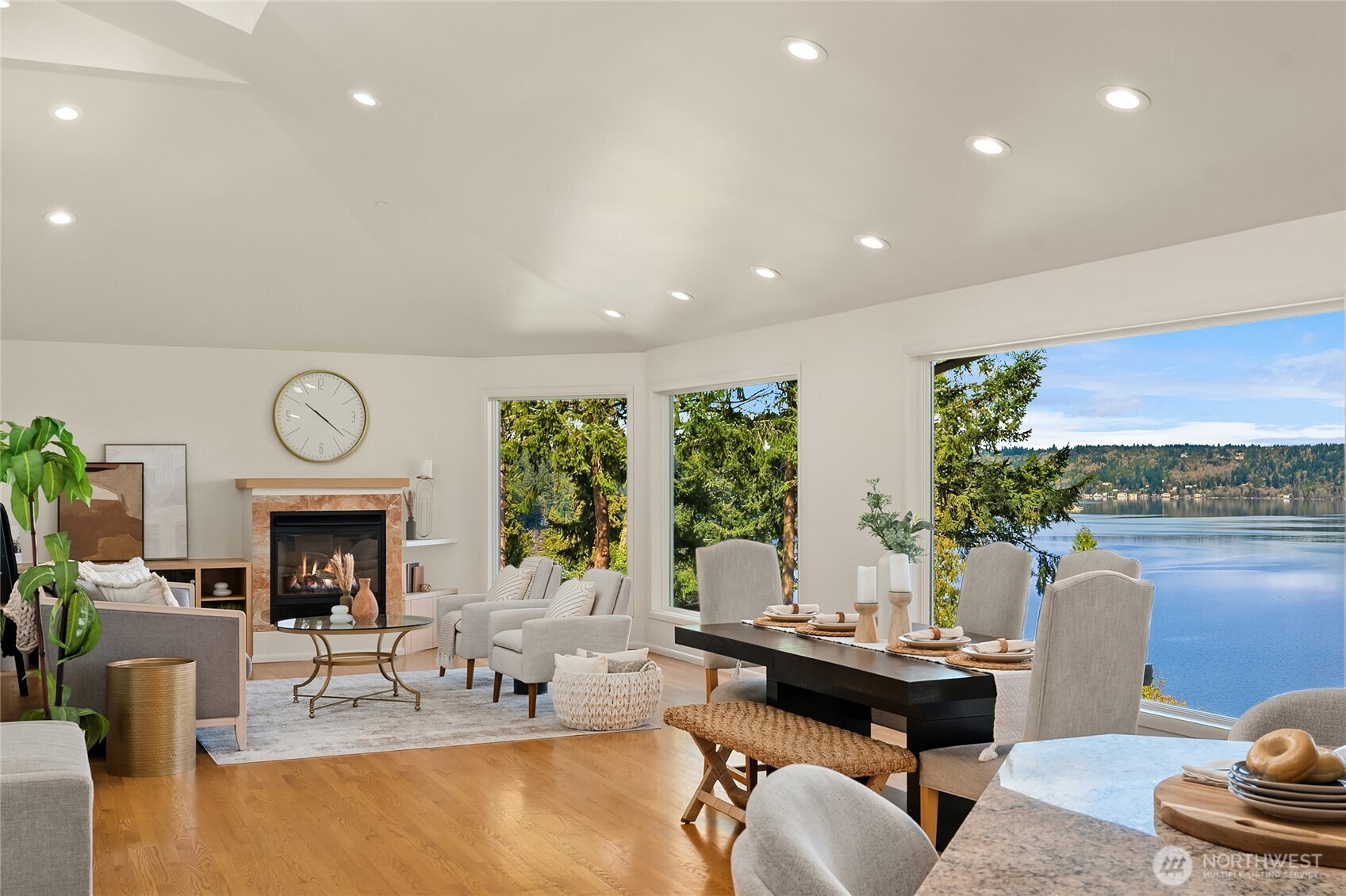 936 170th Place SE, Bellevue, WA 98008