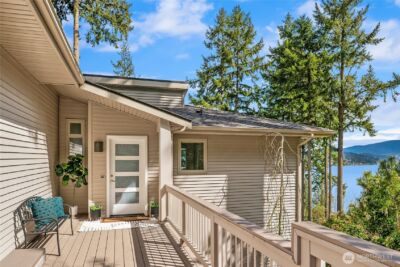 936 170th Place SE, Bellevue, WA 98008 - Photo 2