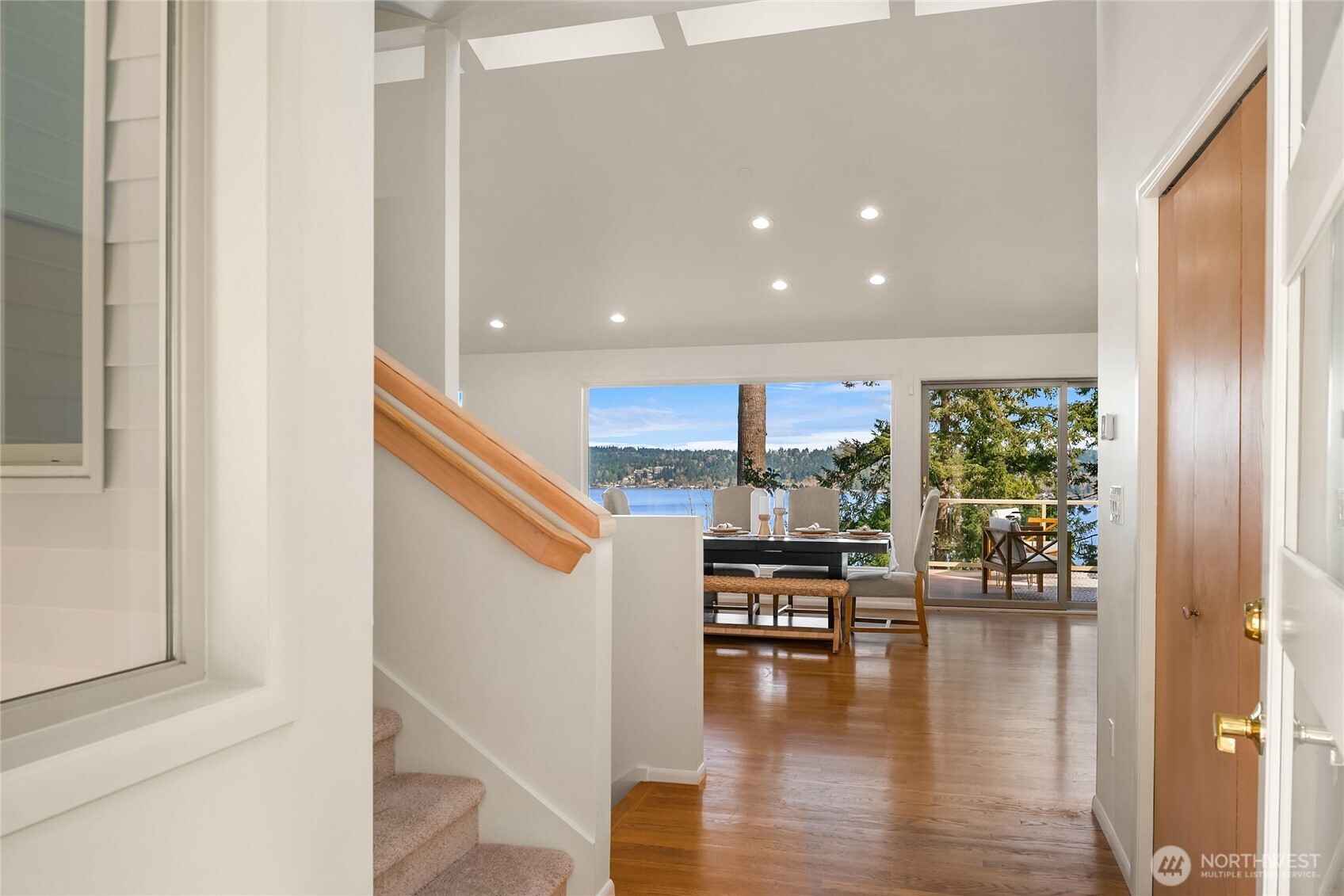 936 170th Place SE, Bellevue, WA 98008