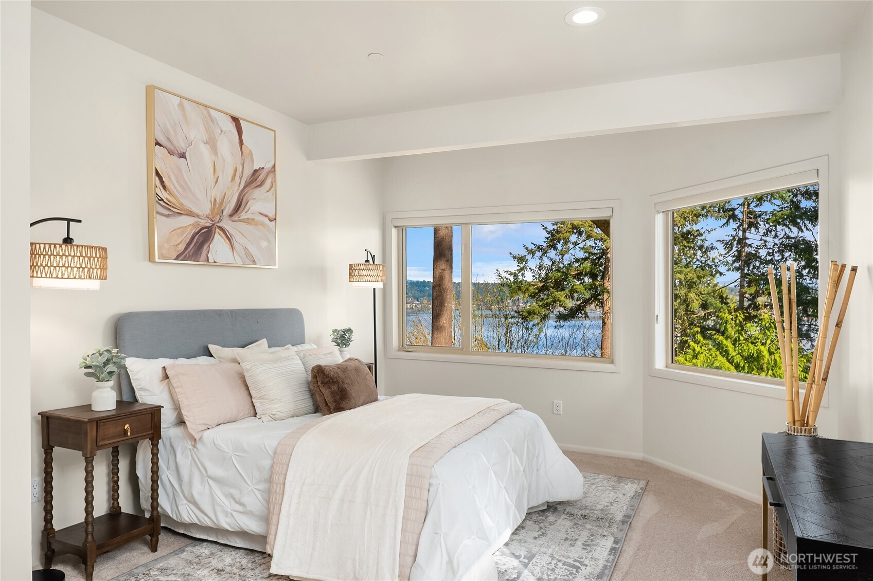 936 170th Place SE, Bellevue, WA 98008