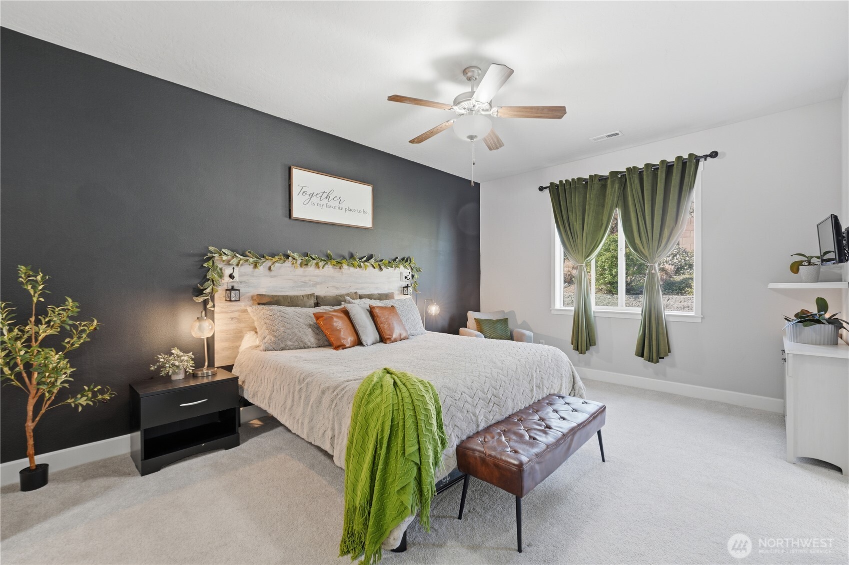 4304 S Dennis Court , Kennewick, WA 99337