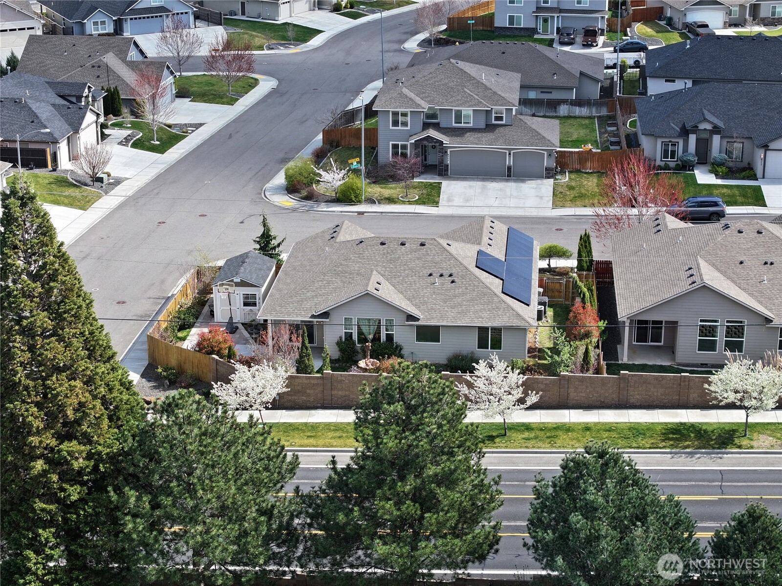 4304 S Dennis Court , Kennewick, WA 99337