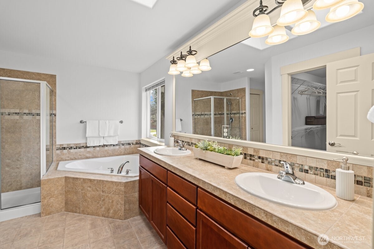 603 194th Place SE, Bothell, WA 98012