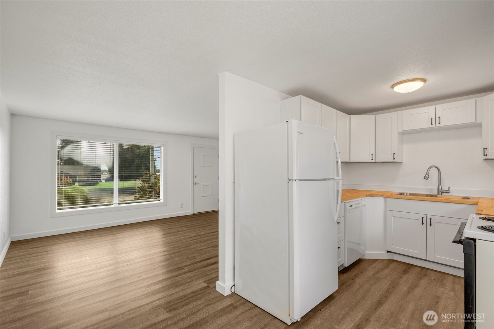 3300 NE 7th Place , Renton, WA 98056