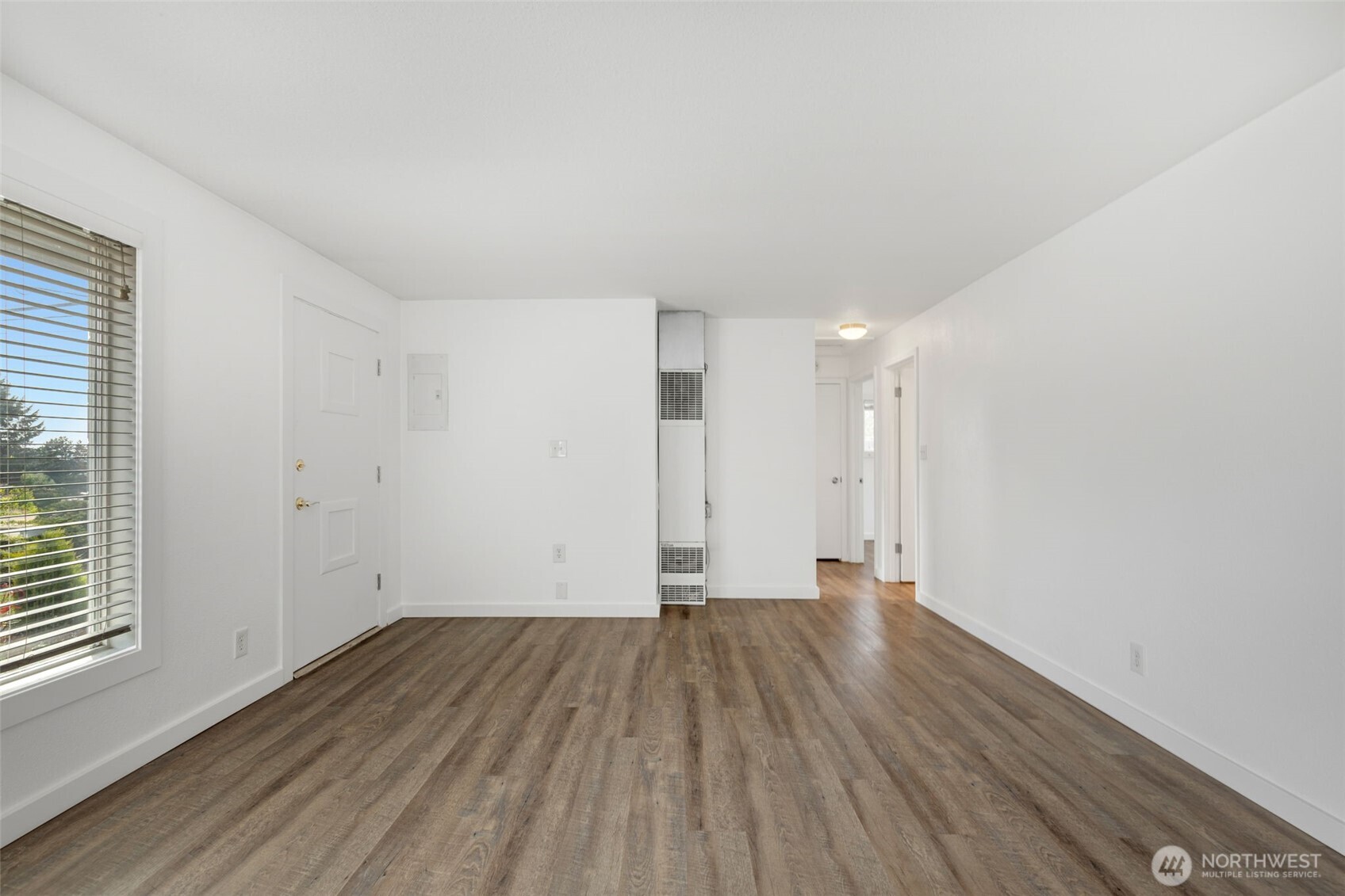 3300 NE 7th Place , Renton, WA 98056