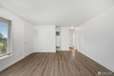 3300 NE 7th Place , Renton, WA 98056 - Photo 9