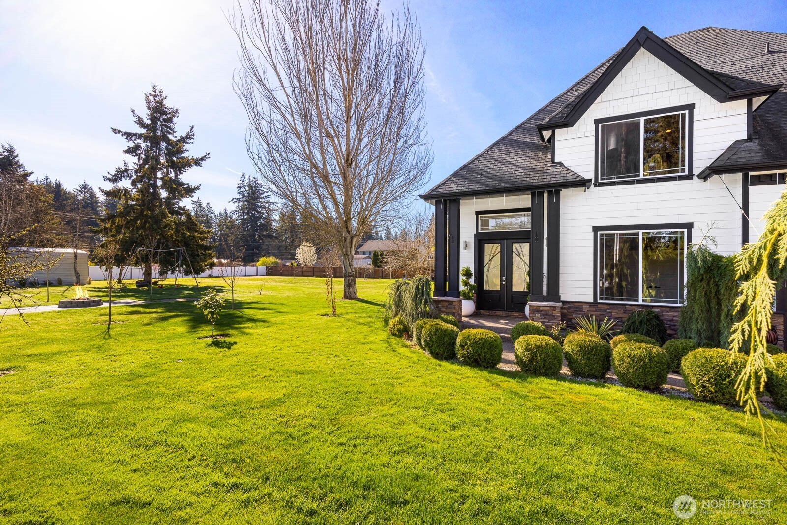 17210 36th Ave E , Tacoma, WA 98446