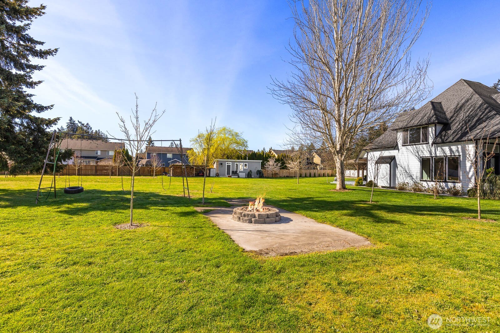 17210 36th Ave E , Tacoma, WA 98446