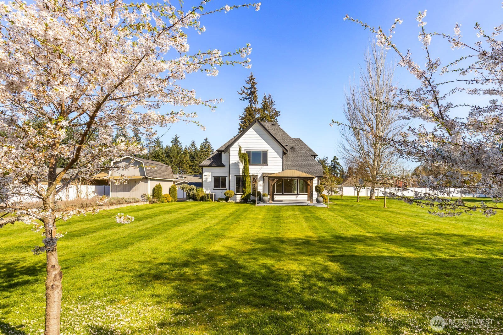 17210 36th Ave E , Tacoma, WA 98446