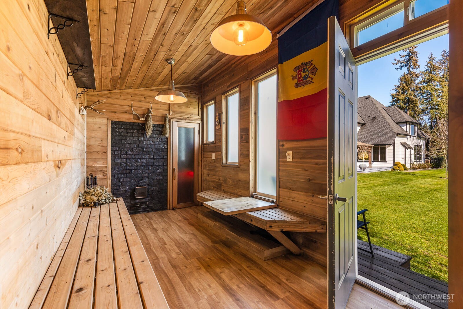 17210 36th Ave E , Tacoma, WA 98446