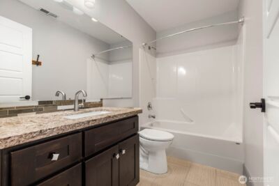 17210 36th Ave E , Tacoma, WA 98446 - Photo 37