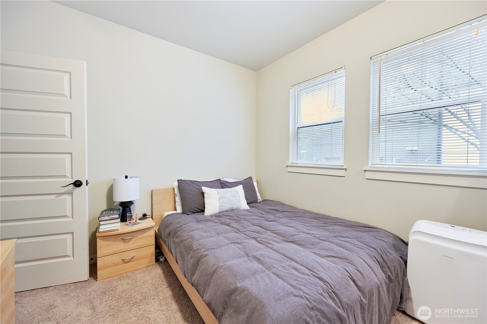 554 Prospect Street , Seattle, WA 98109