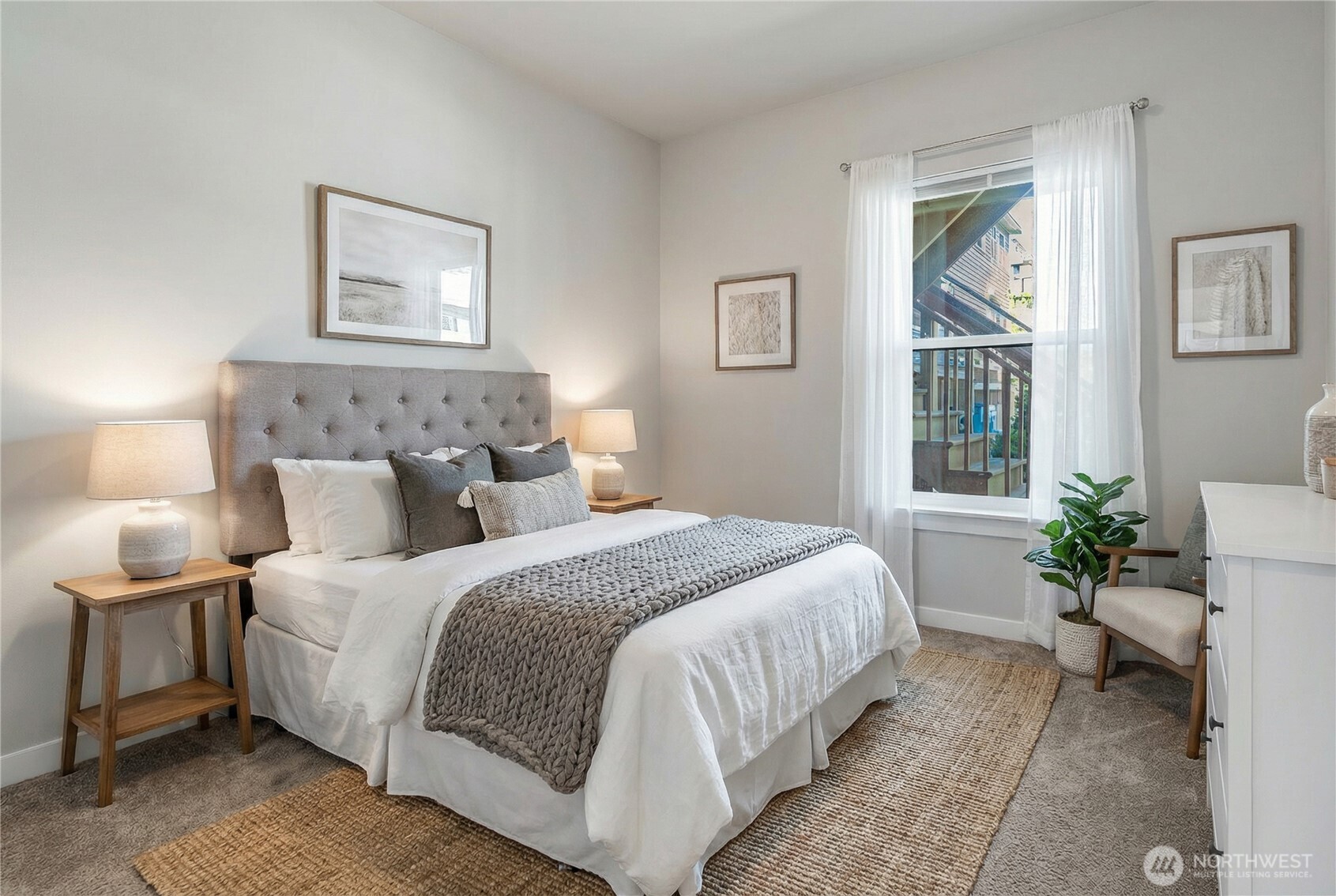 554 Prospect Street , Seattle, WA 98109