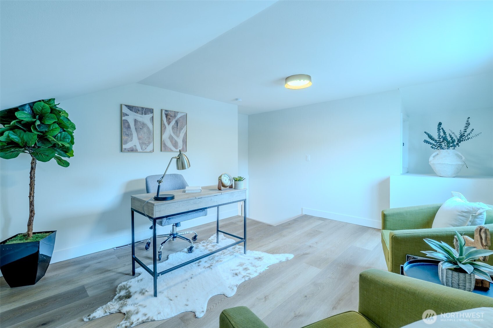 515 NE 123rd Street , Seattle, WA 98125