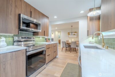 515 NE 123rd Street , Seattle, WA 98125 - Photo 3