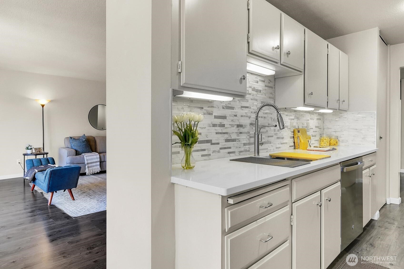 4545 Sand Point Way NE #304, Seattle, WA 98105